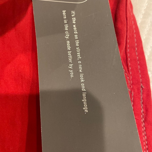 Urban Up Red Board Shorts lots of pockets with inside mesh. Size 16 youth - Picture 5 of 6